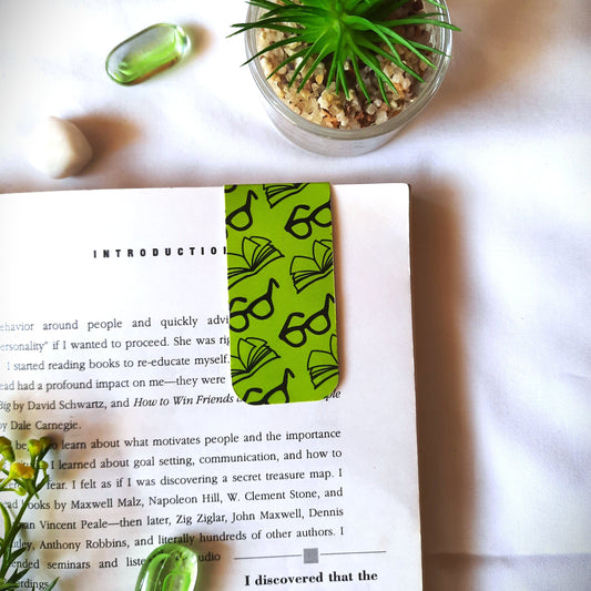 Book Chashma - Magnetic Bookmark